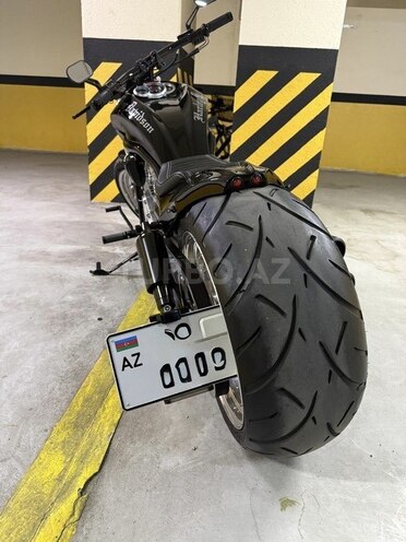 Harley-Davidson V Rod Muscle-2