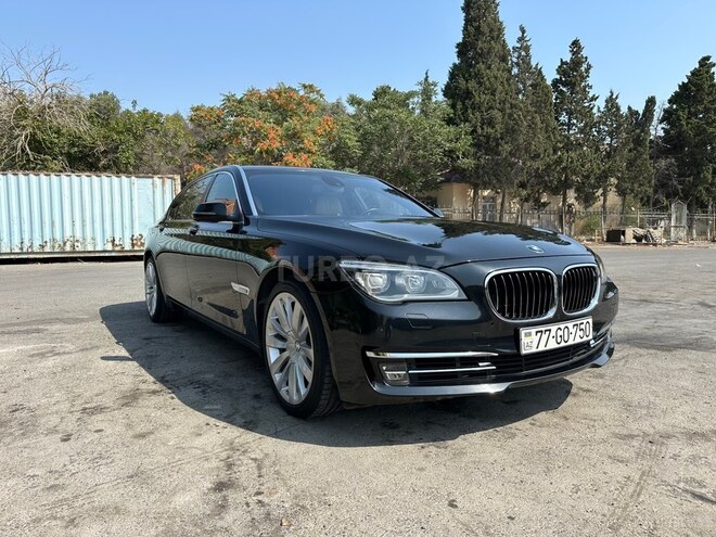BMW 750-2