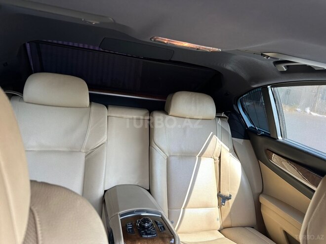 BMW 750-16
