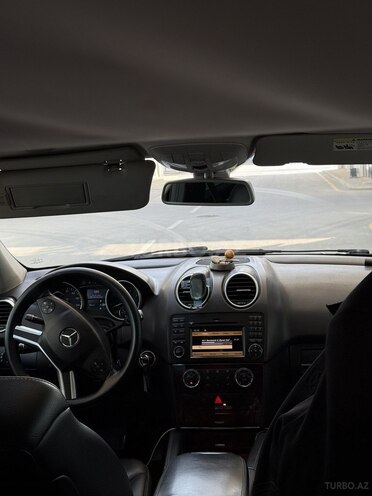 Mercedes ML 350 4MATIC-6