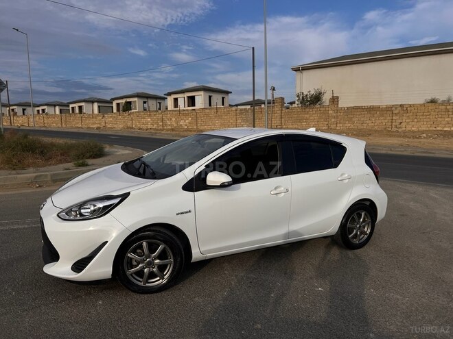 Toyota Aqua 2019, 155,000 km - 1.5 l - Bakı