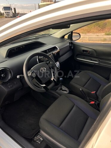 Toyota Aqua 2019, 155,000 km - 1.5 l - Bakı
