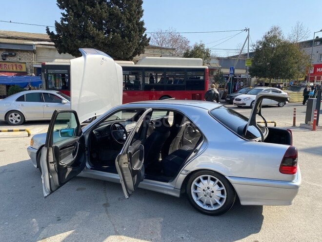 Mercedes C 200-20