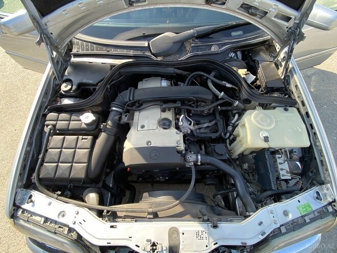 Mercedes C 200-19