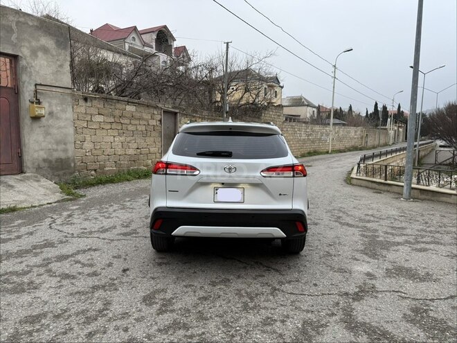 Toyota Corolla Cross 2024, 32,568 km - 2.0 l - Bakı