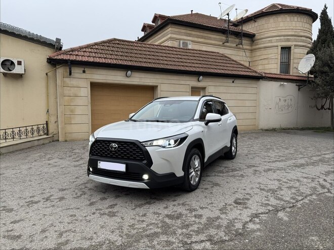 Toyota Corolla Cross 2024, 32,568 km - 2.0 l - Bakı