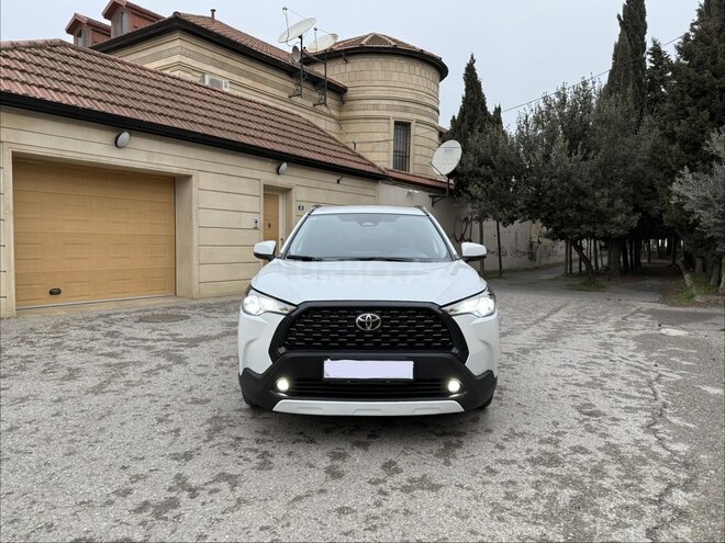 Toyota Corolla Cross 2024, 32,568 km - 2.0 l - Bakı