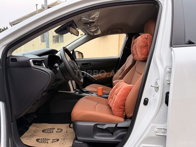 Toyota Corolla Cross 2024, 32,568 km - 2.0 l - Bakı
