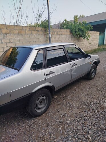 LADA (VAZ) 21099-9