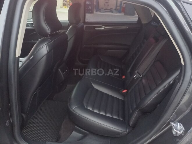 Ford Fusion (North America)-9