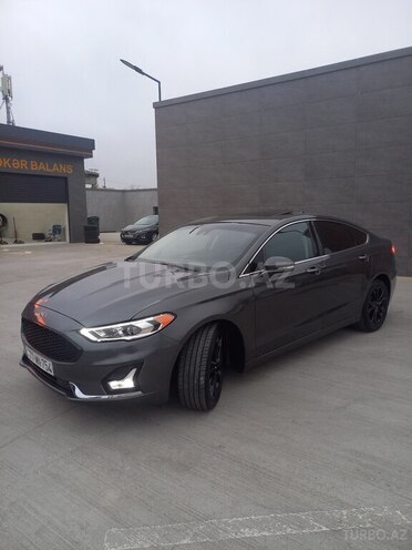 Ford Fusion (North America)-2