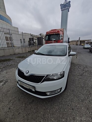 Skoda Rapid 2016, 235,000 km - 1.6 l - Bakı