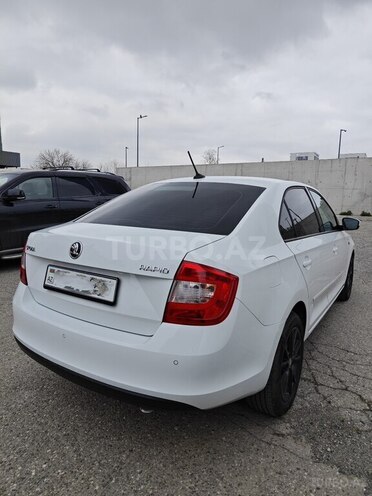 Skoda Rapid 2016, 235,000 km - 1.6 l - Bakı
