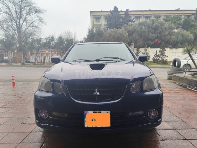 Mitsubishi Airtrek 2002, 255,000 km - 2.0 л - Bakı