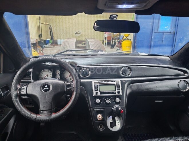 Mitsubishi Airtrek 2002, 255,000 km - 2.0 л - Bakı