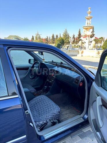 Mercedes C 200 2000, 254,000 km - 2.0 l - Ağcabədi