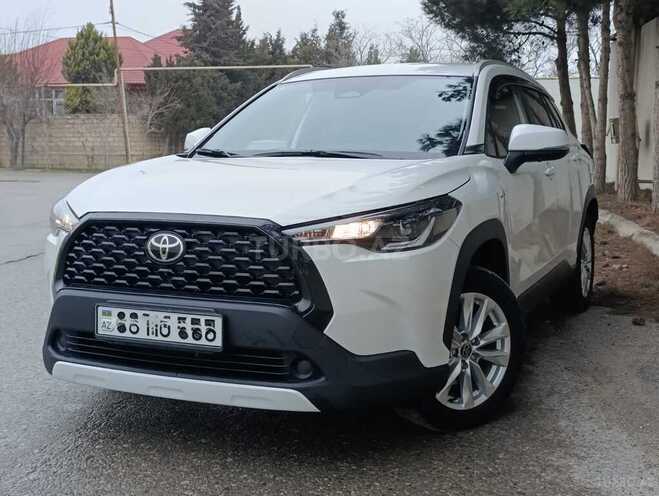 Toyota Corolla Cross 2024, 33,000 km - 2.0 л - Bakı