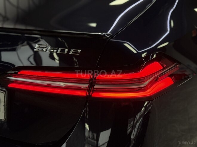 BMW 530e-18