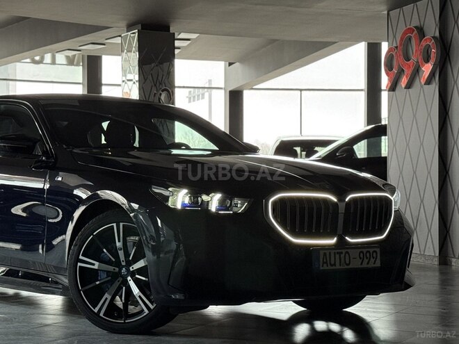 BMW 530e-8