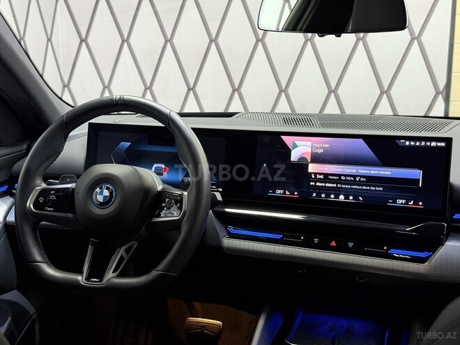 BMW 530e-11