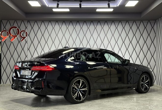 BMW 530e-5