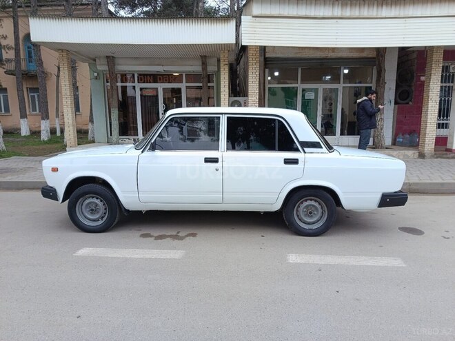 LADA (VAZ) 2107 2006, 98,458 km - 1.6 l - Neftçala