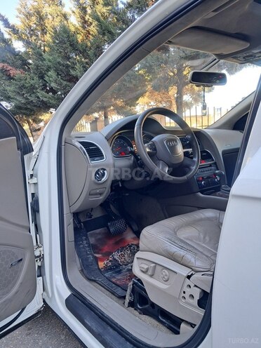 Audi Q7 2005, 290,000 km - 4.2 l - Bakı