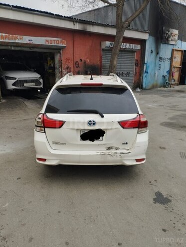 Toyota Corolla Fielder 2015, 228,677 km - 1.5 l - Bakı