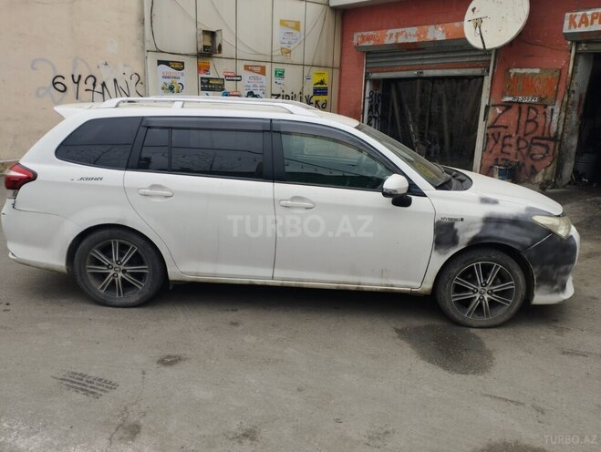 Toyota Corolla Fielder 2015, 228,677 km - 1.5 l - Bakı