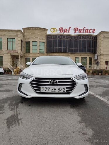 Hyundai Elantra 2018, 212,433 km - 2.0 л - Bakı