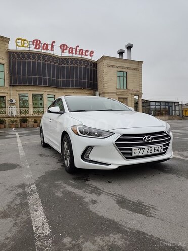 Hyundai Elantra 2018, 212,433 km - 2.0 л - Bakı