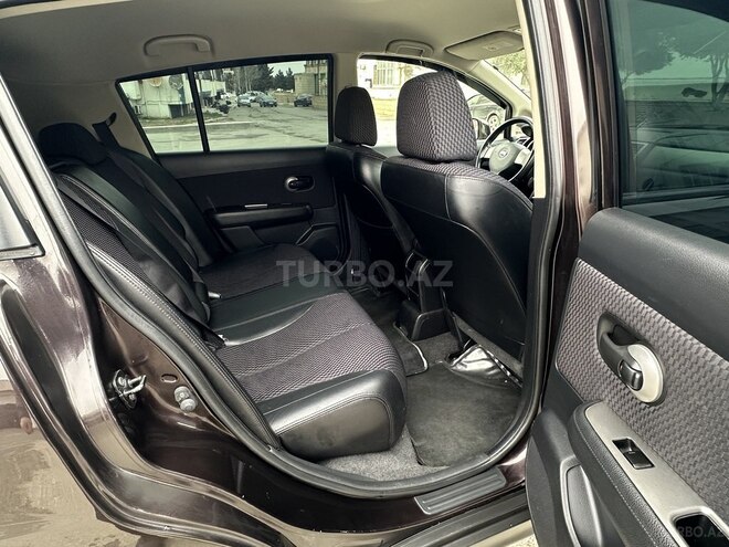 Nissan Tiida 2011, 156,980 km - 1.5 l - Bakı
