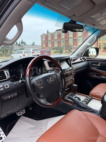 Lexus LX 570 2014, 250,000 km - 5.7 l - Bakı