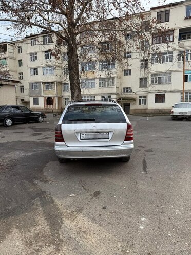 Mercedes C 200 2002, 589,847 km - 2.2 l - Bakı