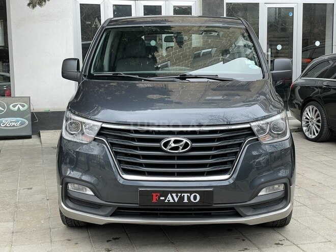 Hyundai H-1 2020, 135,000 km - 2.5 л - Bakı