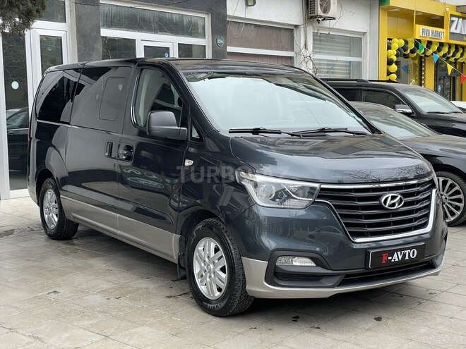 Hyundai H-1 2020, 135,000 km - 2.5 л - Bakı