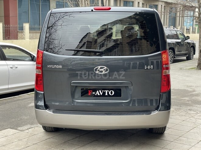 Hyundai H-1 2020, 135,000 km - 2.5 л - Bakı