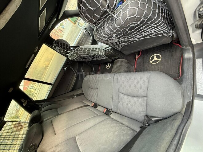 Mercedes C 200 2002, 589,847 km - 2.2 l - Bakı