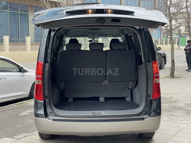Hyundai H-1 2020, 135,000 km - 2.5 л - Bakı