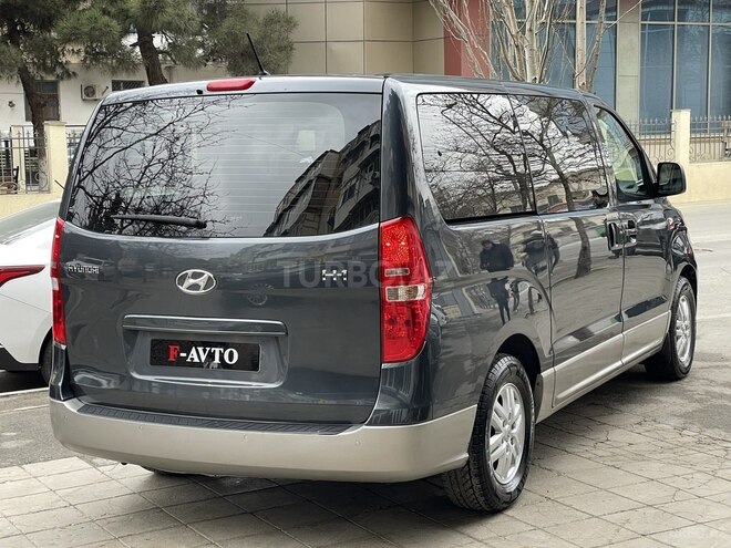 Hyundai H-1 2020, 135,000 km - 2.5 л - Bakı