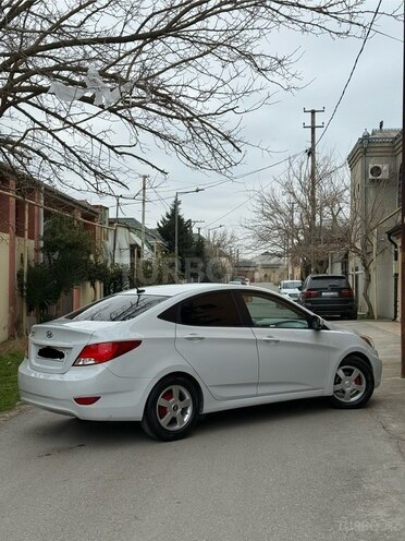 Hyundai Accent 2017, 180,247 km - 1.6 l - Bakı