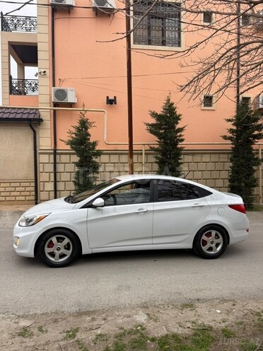 Hyundai Accent 2017, 180,247 km - 1.6 l - Bakı