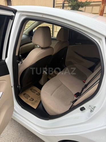 Hyundai Accent 2017, 180,247 km - 1.6 l - Bakı