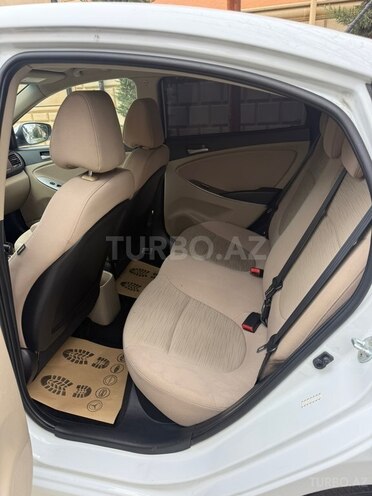 Hyundai Accent 2017, 180,247 km - 1.6 l - Bakı