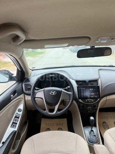 Hyundai Accent 2017, 180,247 km - 1.6 l - Bakı