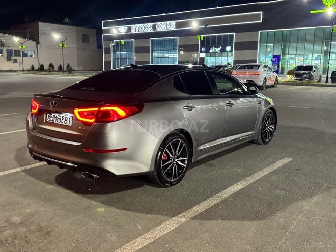 Kia Optima-11