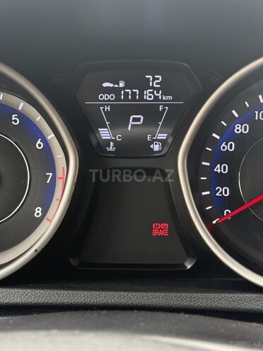 Hyundai Elantra 2013, 177,000 km - 1.6 л - Bakı