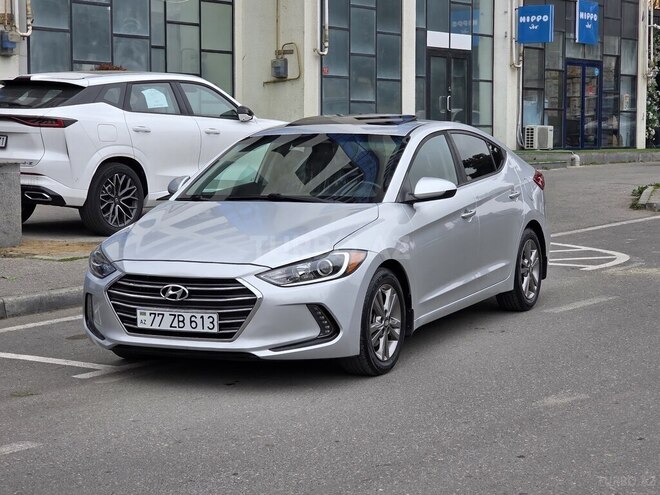 Hyundai Elantra 2018, 136,000 km - 2.0 l - Bakı