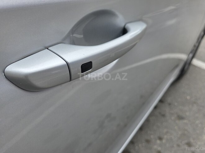 Hyundai Elantra 2018, 136,000 km - 2.0 l - Bakı