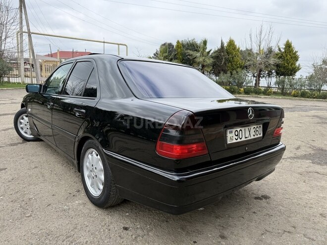Mercedes C 240 1999, 320,000 km - 2.4 л - Bakı